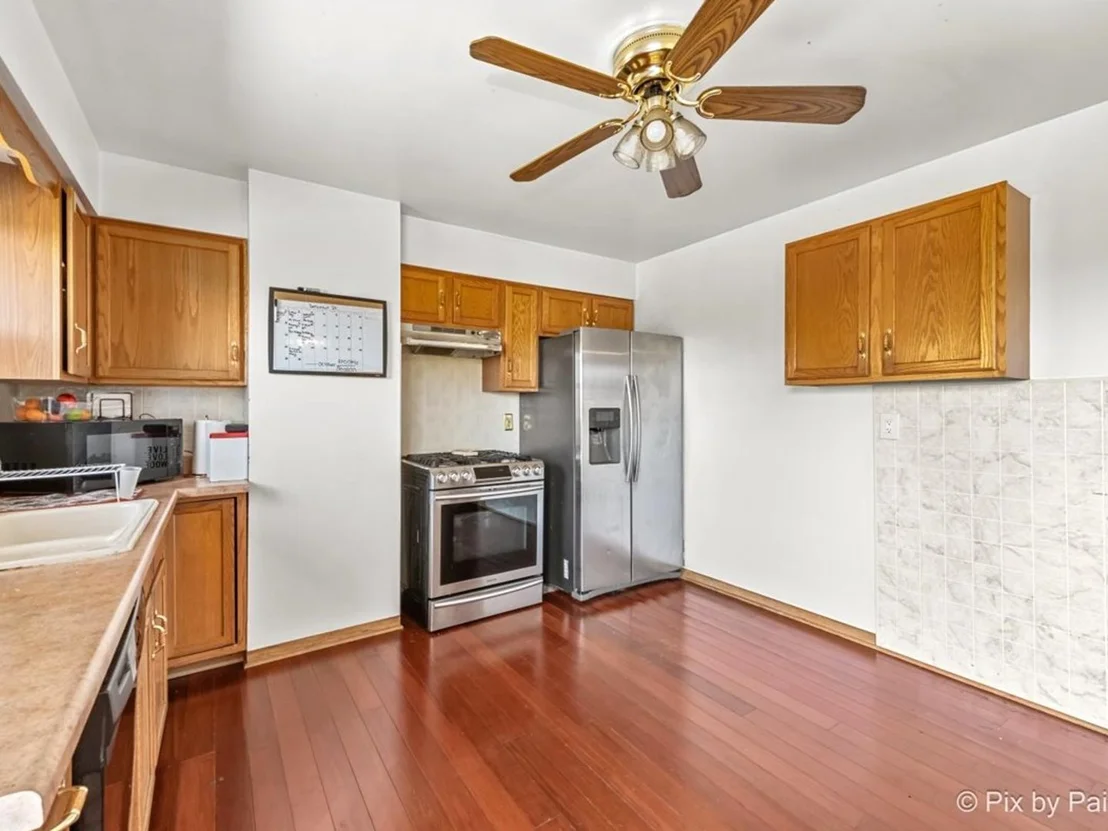 Photo of 1058 Almond Drive