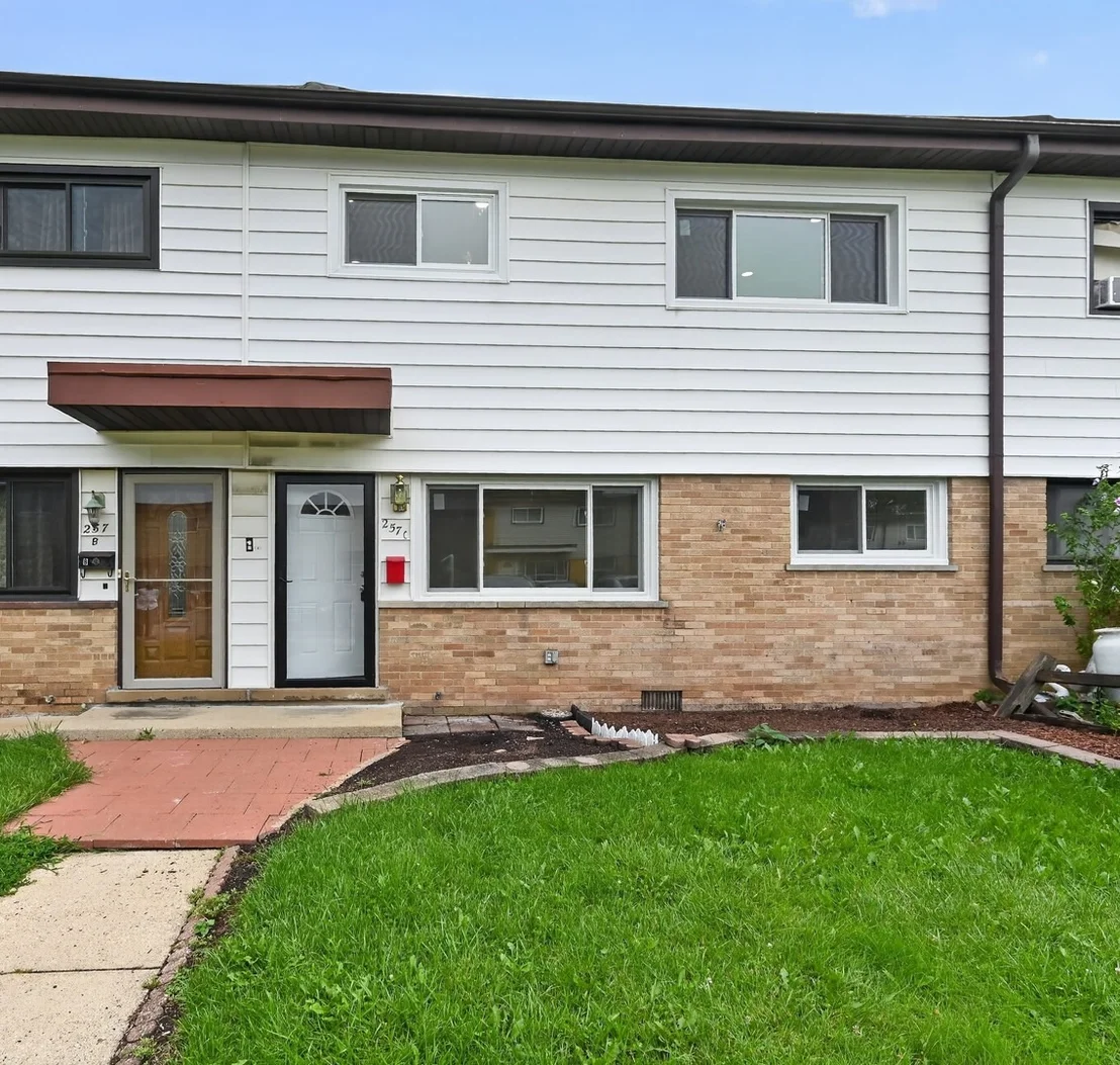 Photo of Unit C at 257 dover Drive