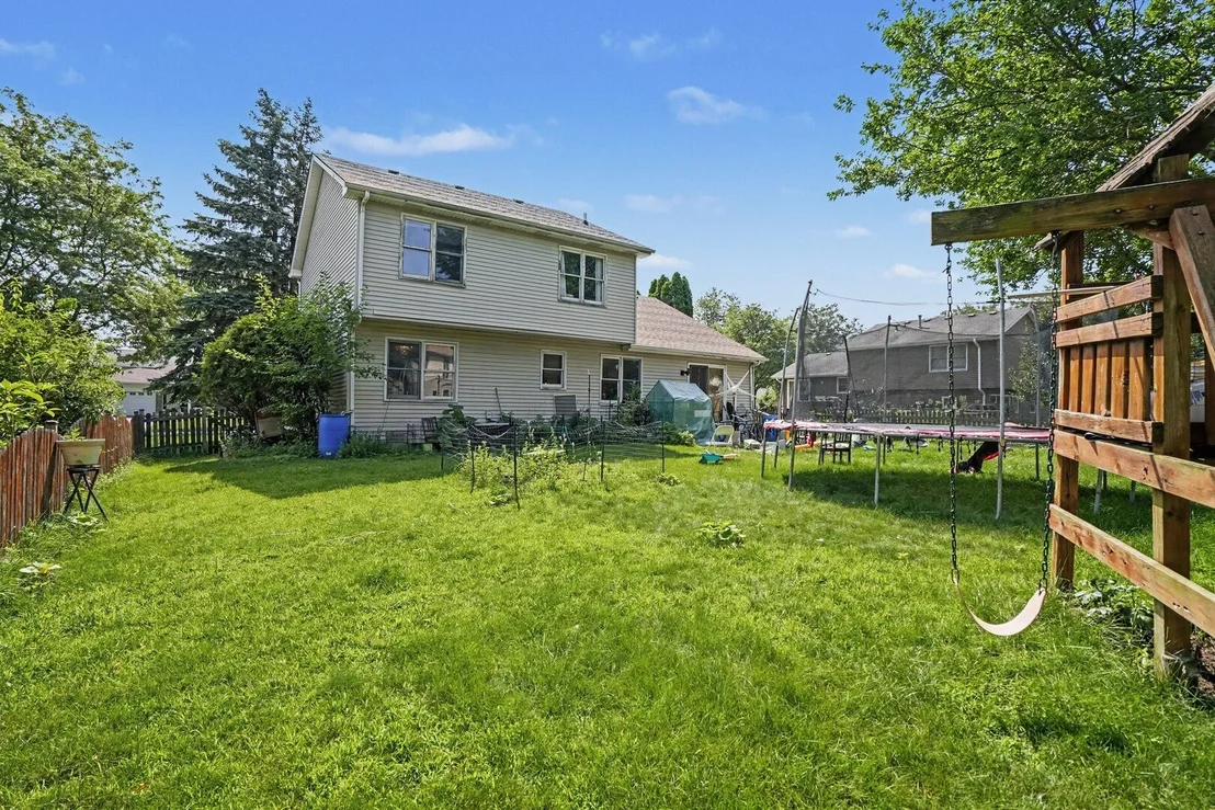 Photo of 261 Vista Drive