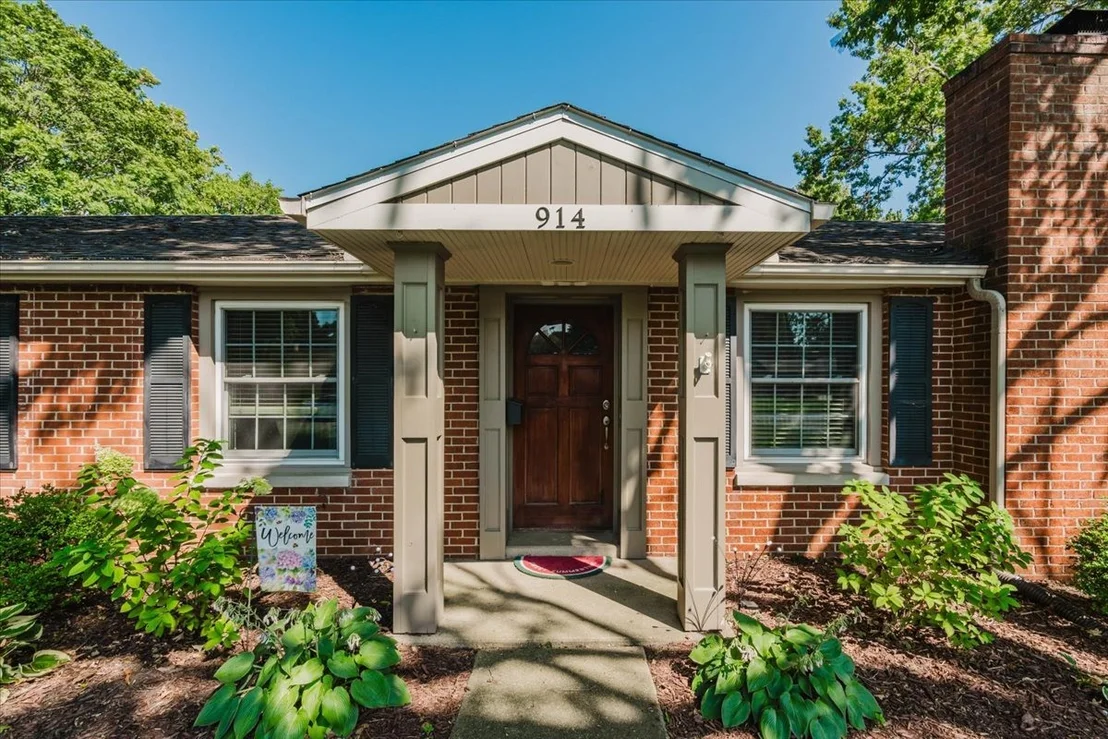 Photo of 914 Hastings Drive