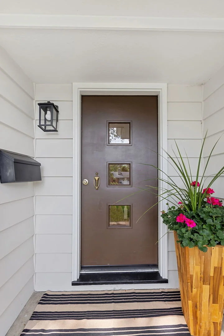 Photo of 624 Willow Lane