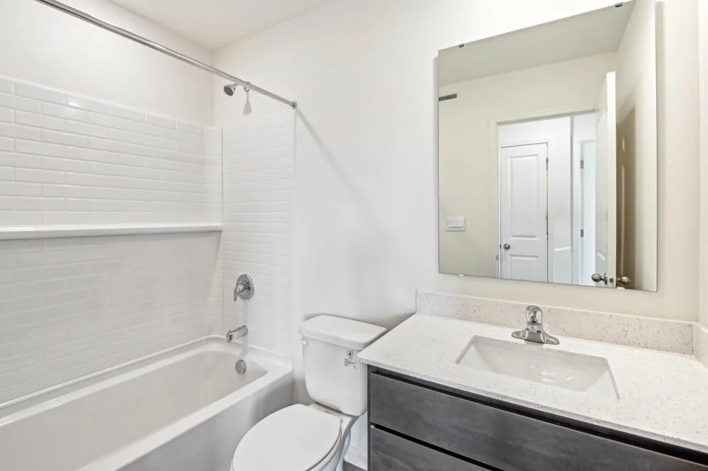 Photo of 1370 Foxglove Drive