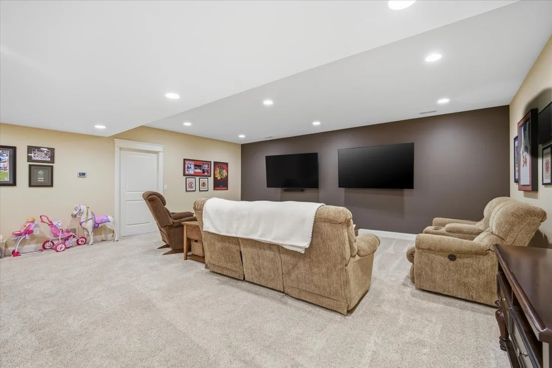 Photo of 34 Stonebrook Court