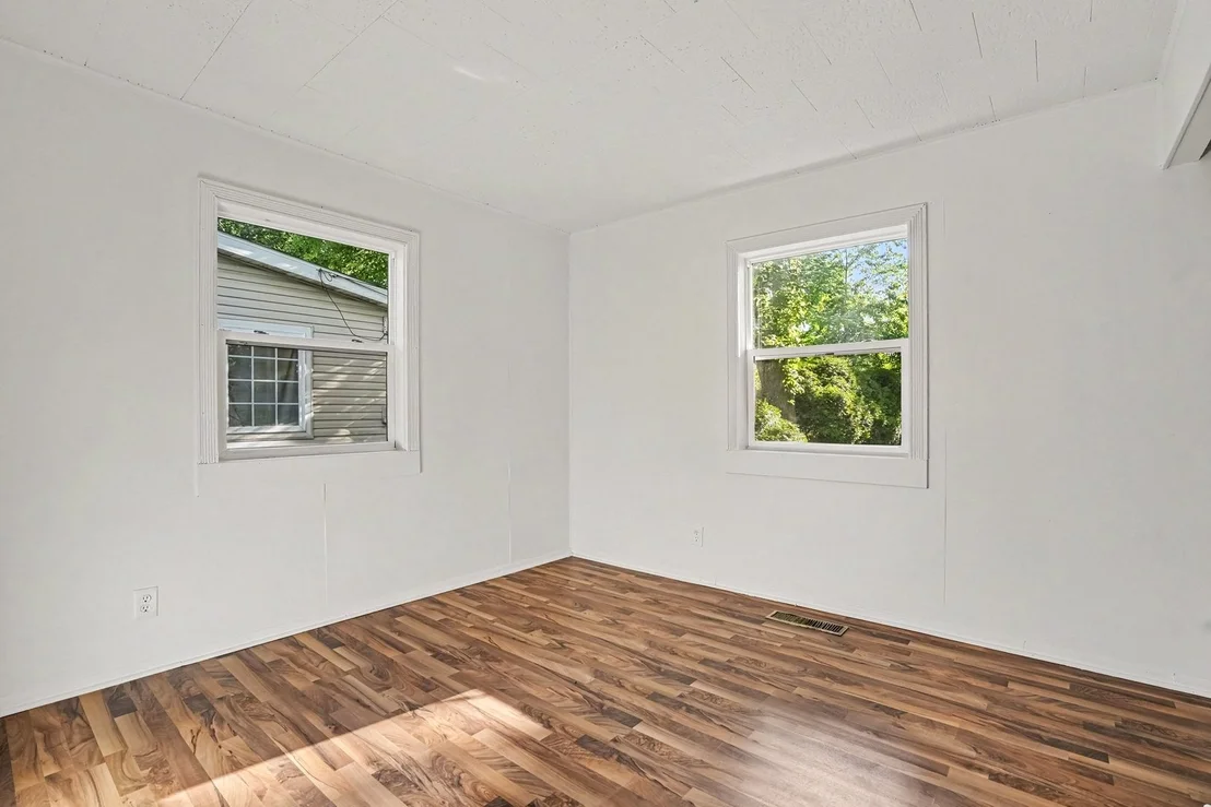 Photo of 828 Taylor Avenue