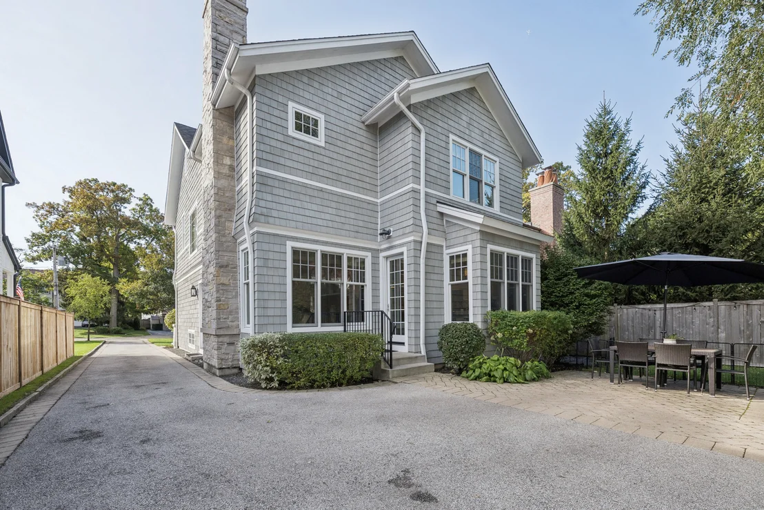 Photo of 1159 Chatfield Road