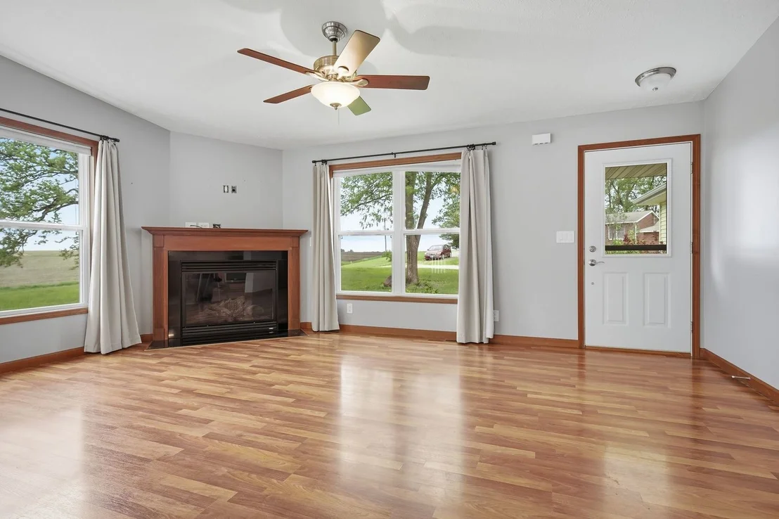 Photo of 2662 Evans Road