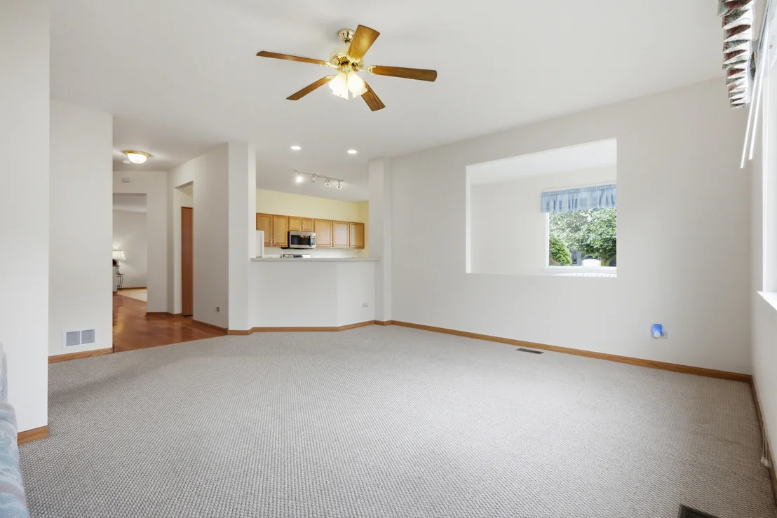 Photo of 623 Saugatuk Circle