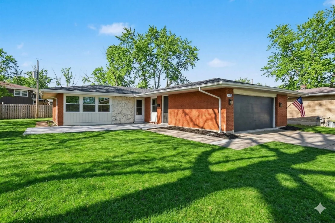 Photo of 5535 Adeline Place