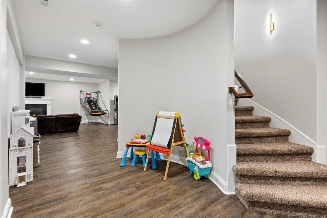 Photo of 1021 Linden Lane