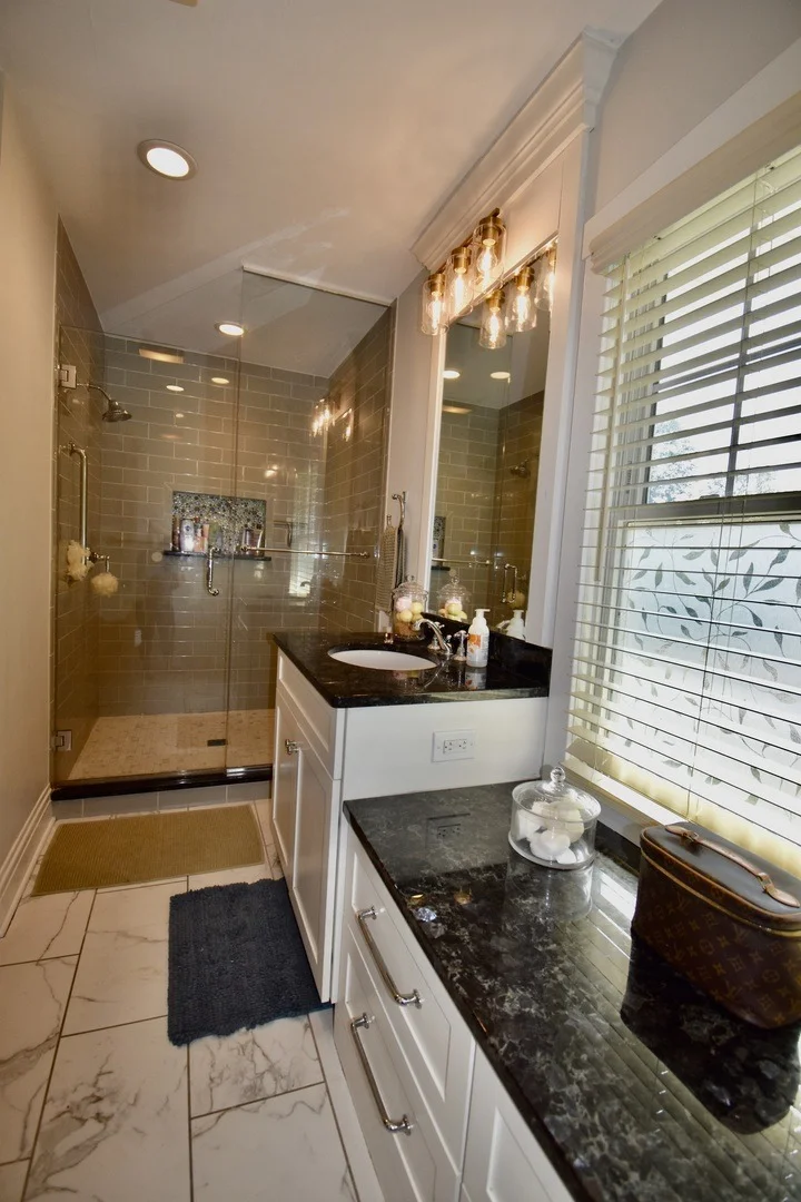 Photo of 1131 Thatcher Avenue