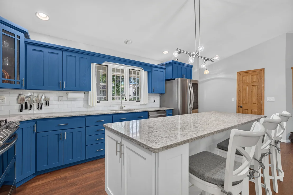 Photo of 303 Hillside Avenue