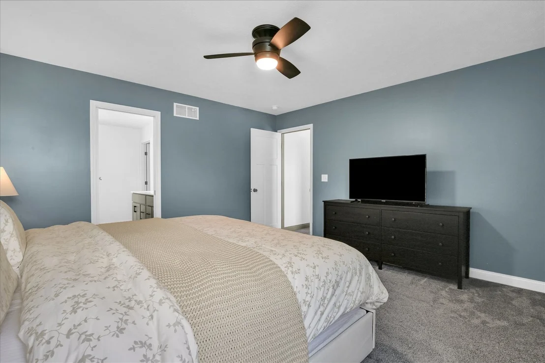 Photo of 216 Red Bud Drive
