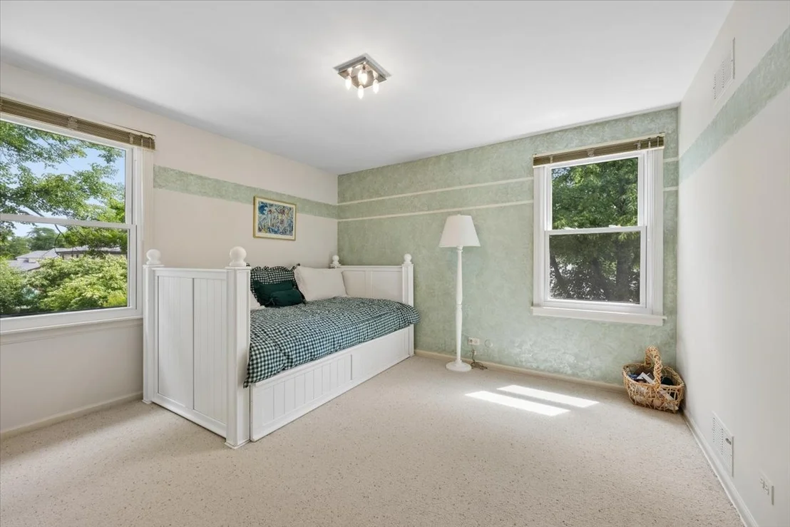 Photo of 3724 Winnetka Road