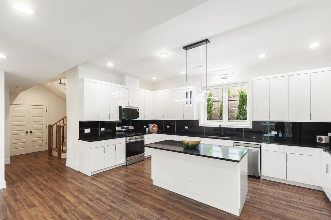 Photo of 615 Harper Drive