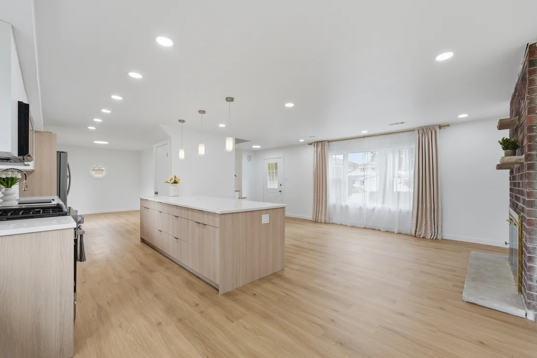 Photo of 1134 Pinehurst Lane