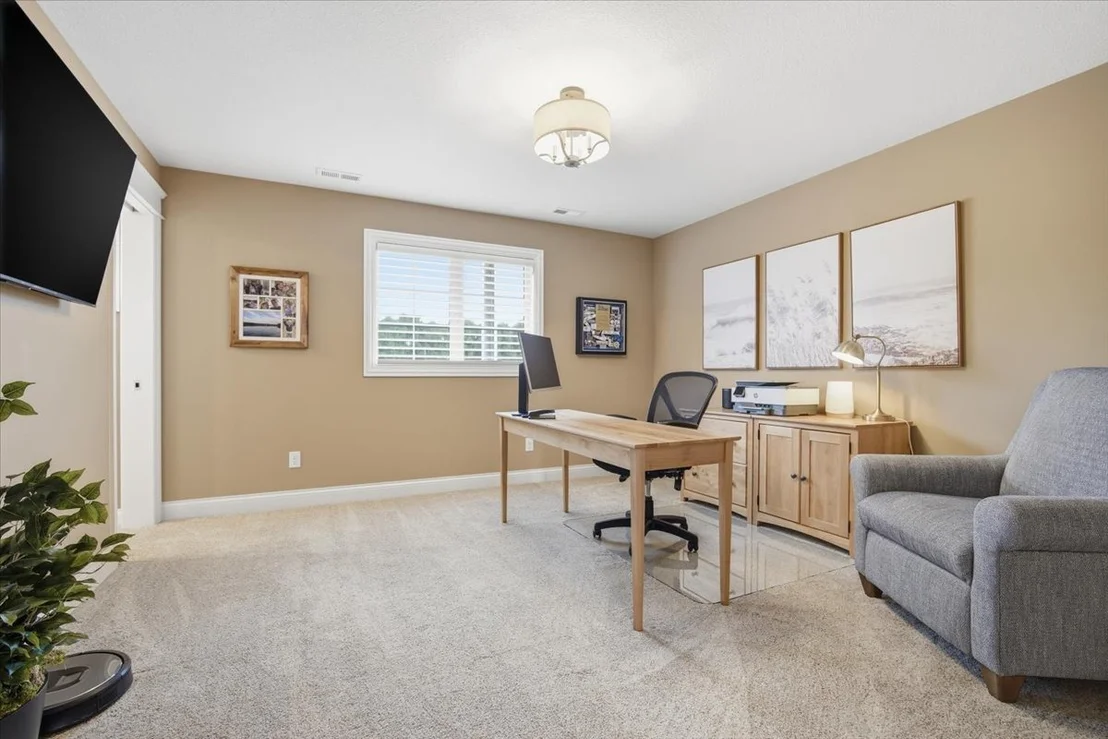 Photo of 34 Stonebrook Court