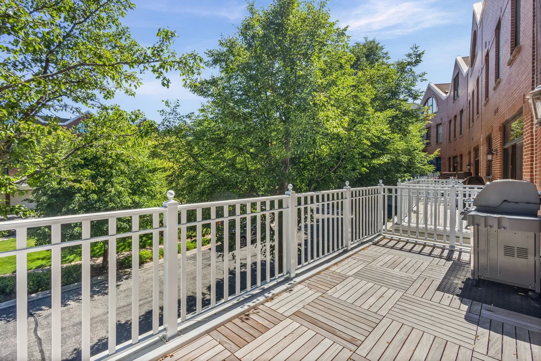 Photo of 2064 Valor Court