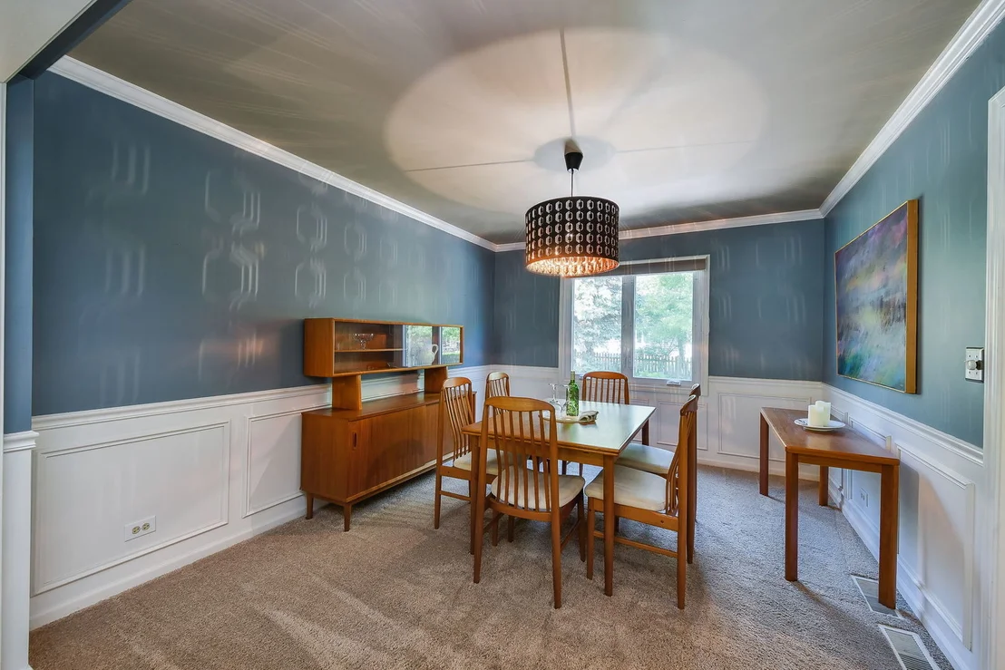 Photo of 496 Waubonsee Circle