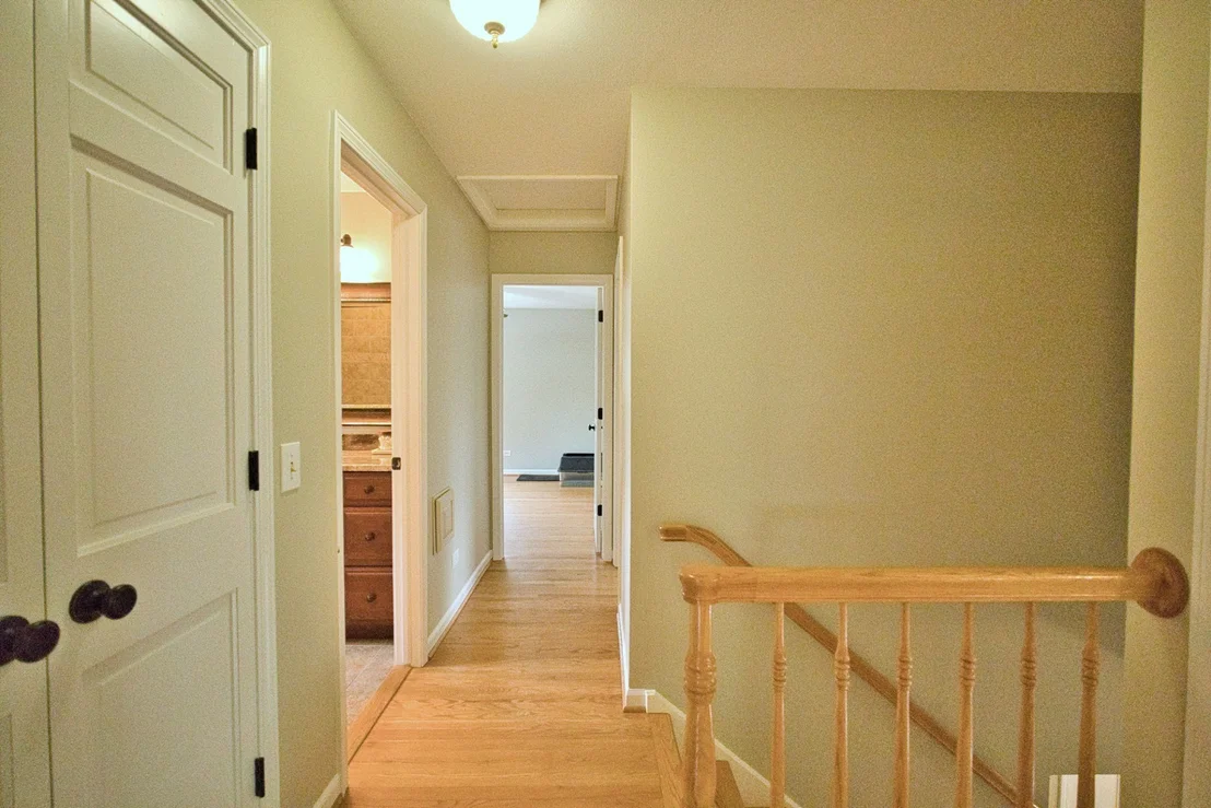 Photo of 2S510 Seneca Drive