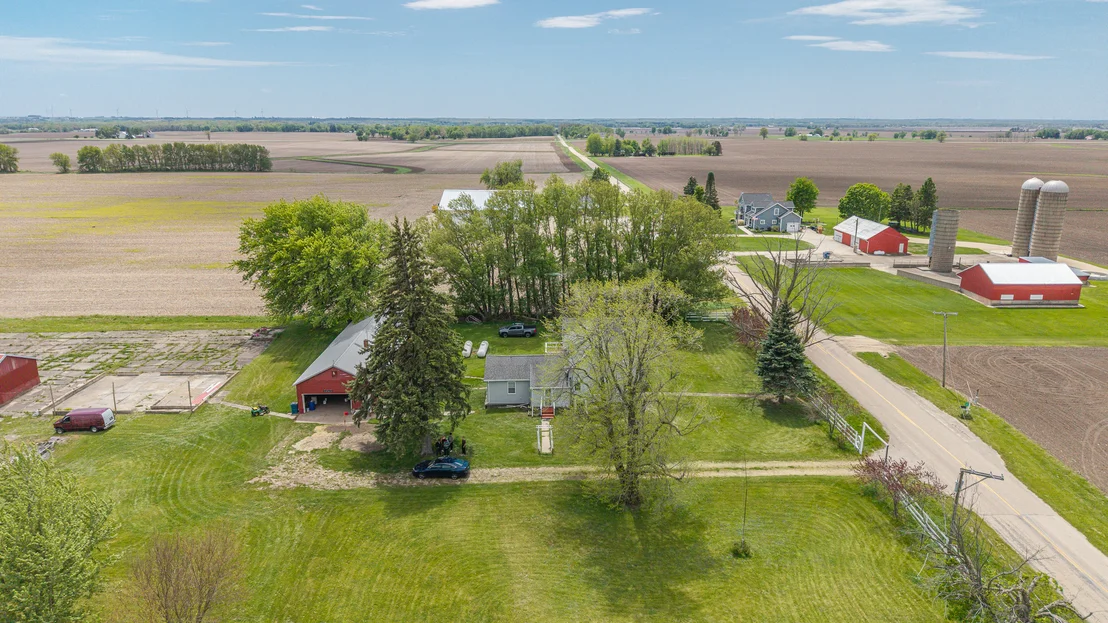 Photo of 1274 Whitney Road