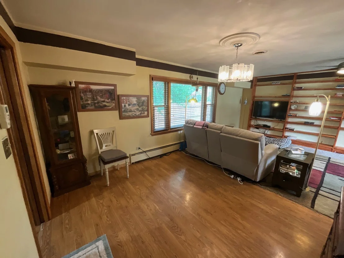 Photo of 852 Carr Street