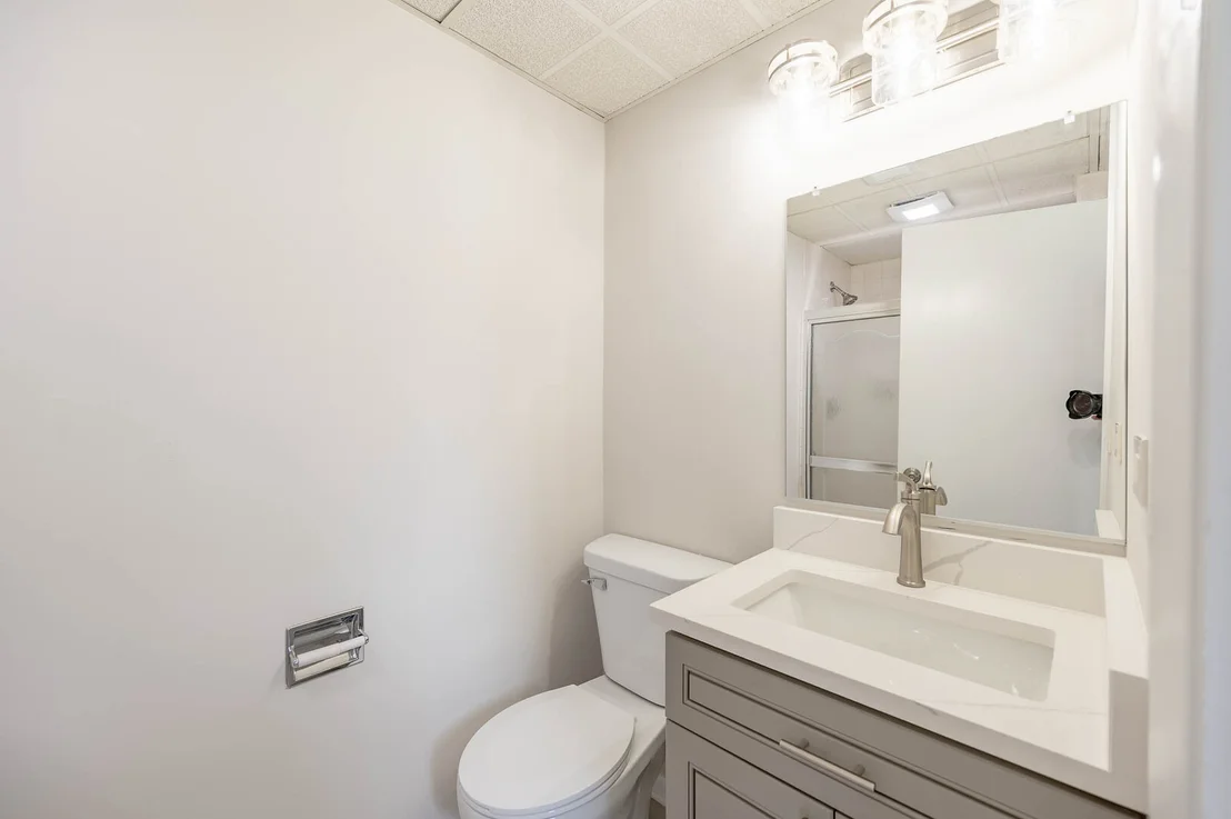Photo of 1795 Kent Road