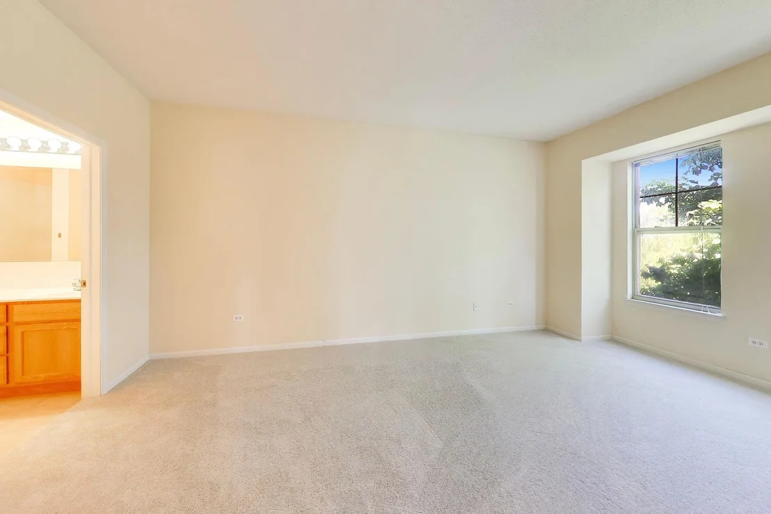 Photo of Unit 307 at 511 Prestwick Lane