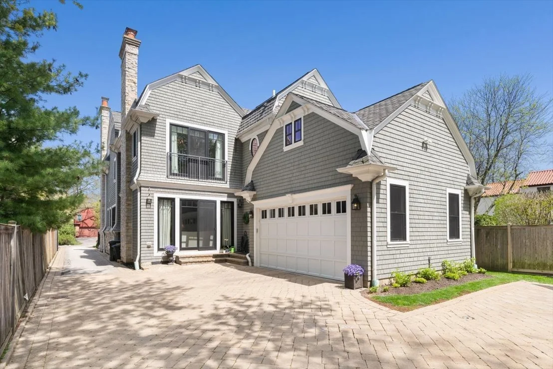Photo of 1482 Edgewood Lane