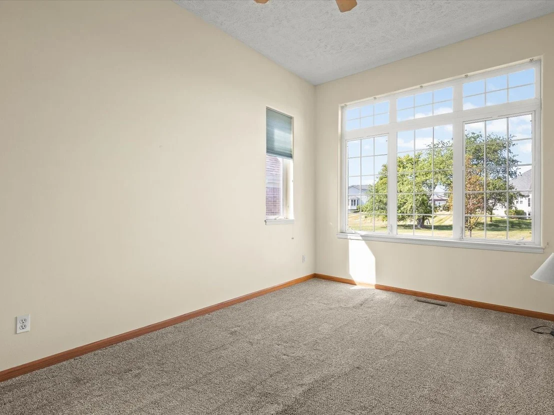Photo of Unit 0 at 3729 Lakeview Drive