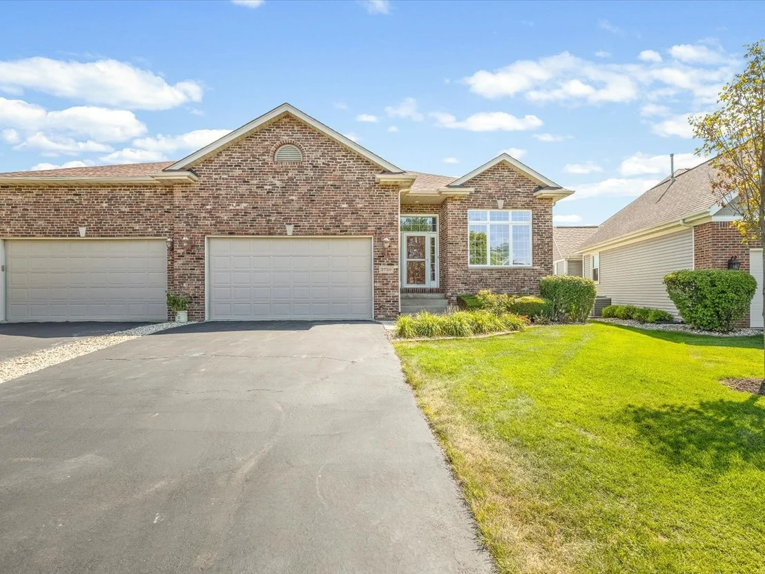 Photo of Unit 0 at 3729 Lakeview Drive