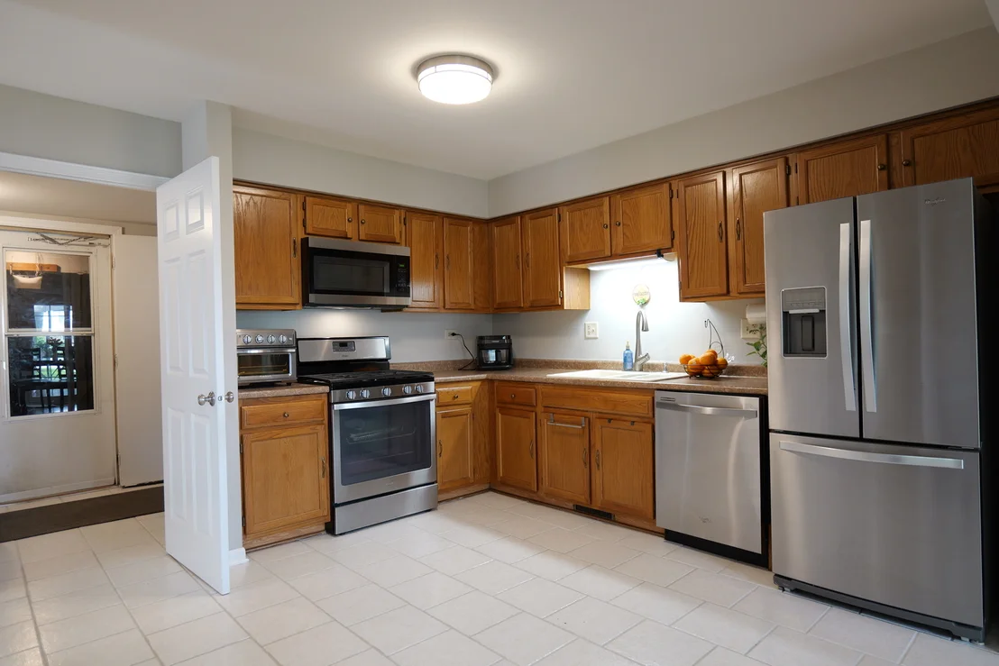 Photo of 99 Townsend Circle