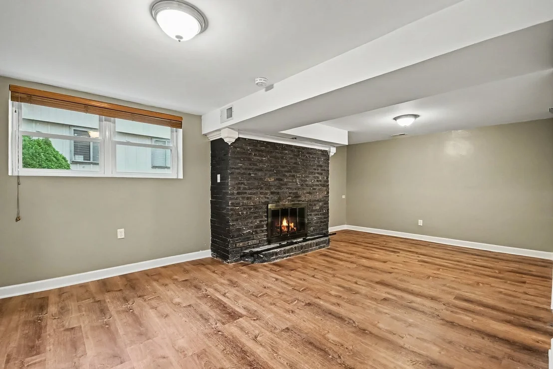 Photo of 614 Oriole Drive