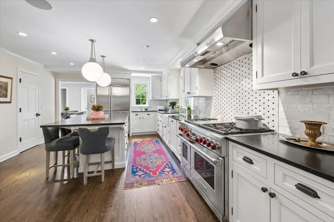 Photo of 567 Oak Street