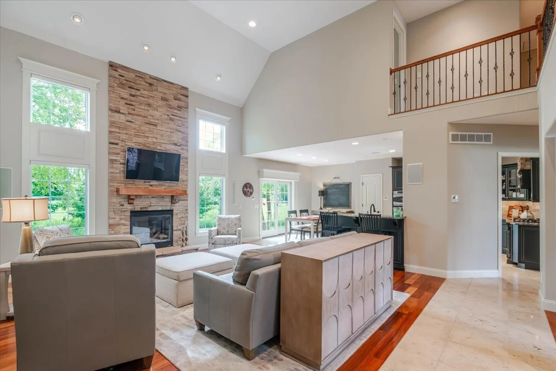 Photo of 2104 Sinclair Court