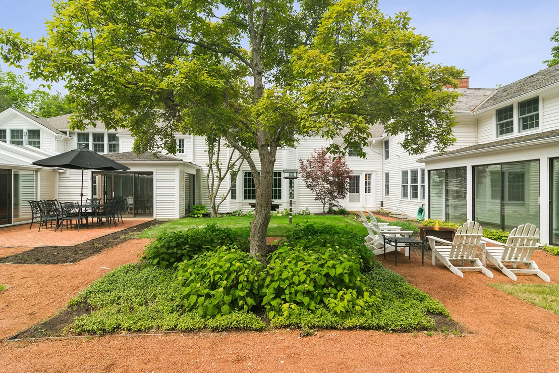 Photo of 332 Old Sutton Road