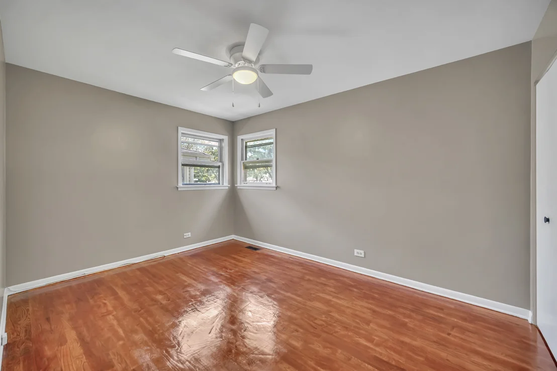 Photo of 10 N ADAMS Drive