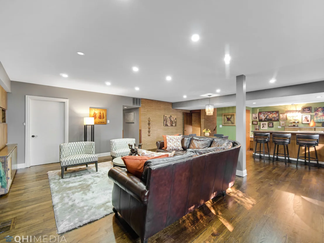 Photo of 2333 Golfview Lane
