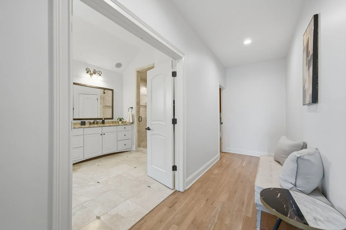 Photo of 920 Raleigh Road