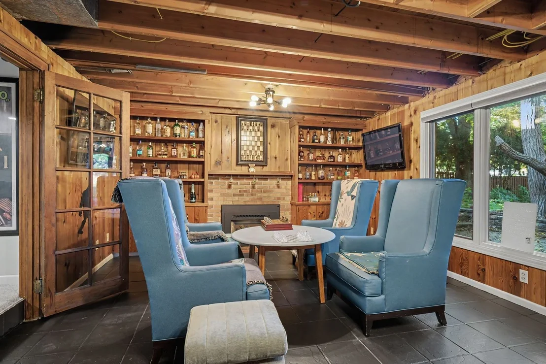 Photo of 204 Orleans Drive