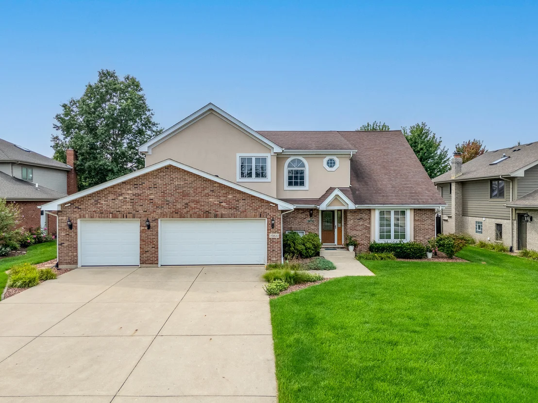 Photo of 15164 Olympic Lane