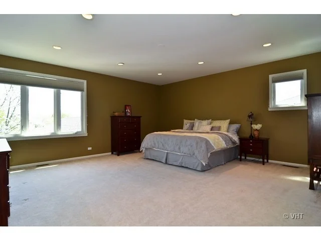 Photo of 878 Bristol Drive