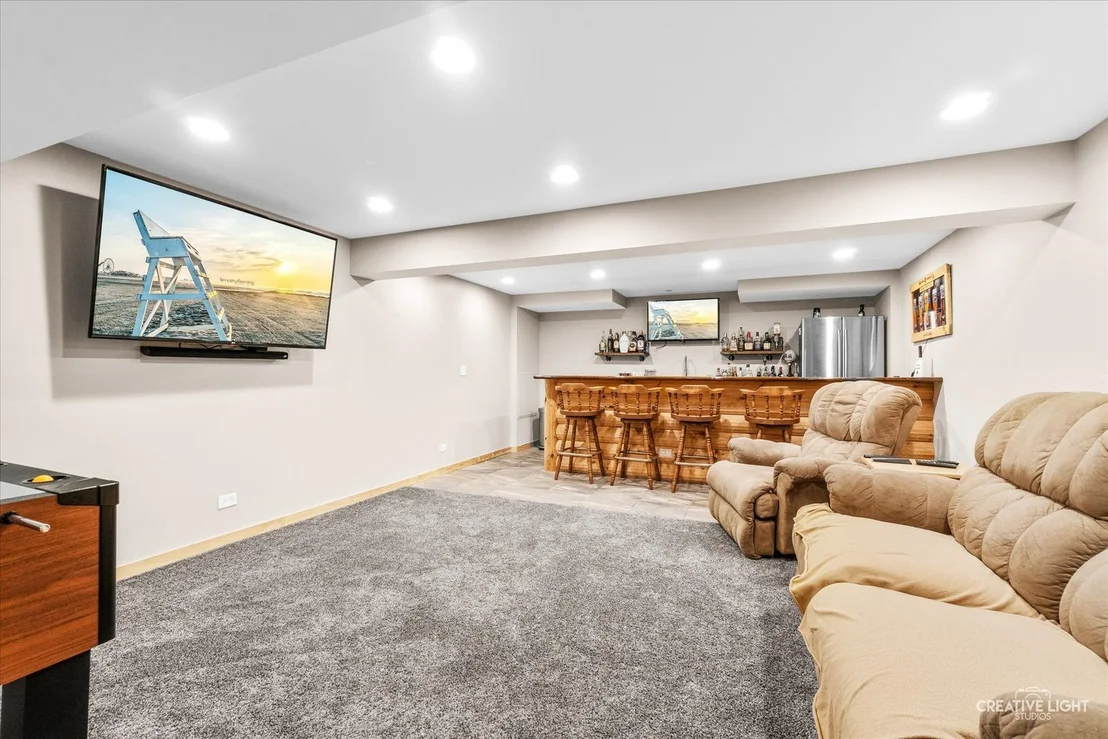 Photo of 830 Valley Stream Drive
