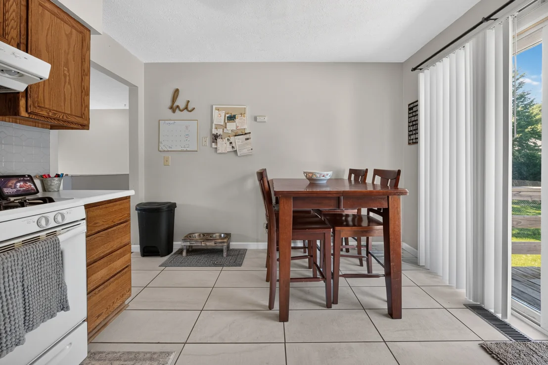 Photo of 1224 N Hershey Road