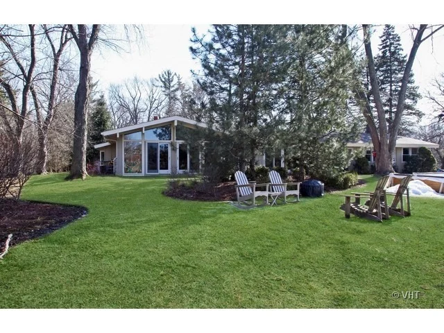 Photo of 1555 Tower Road