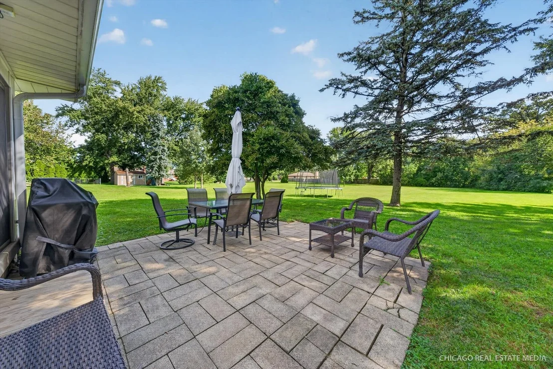 Photo of 465 N Shady Oaks Drive