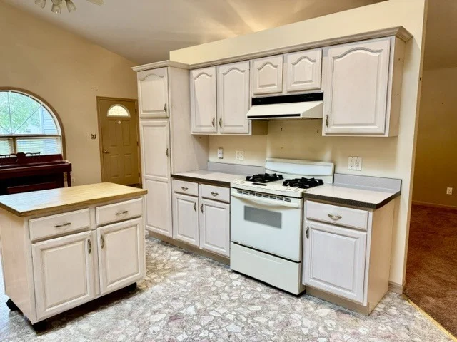 Photo of 17 Heather Drive