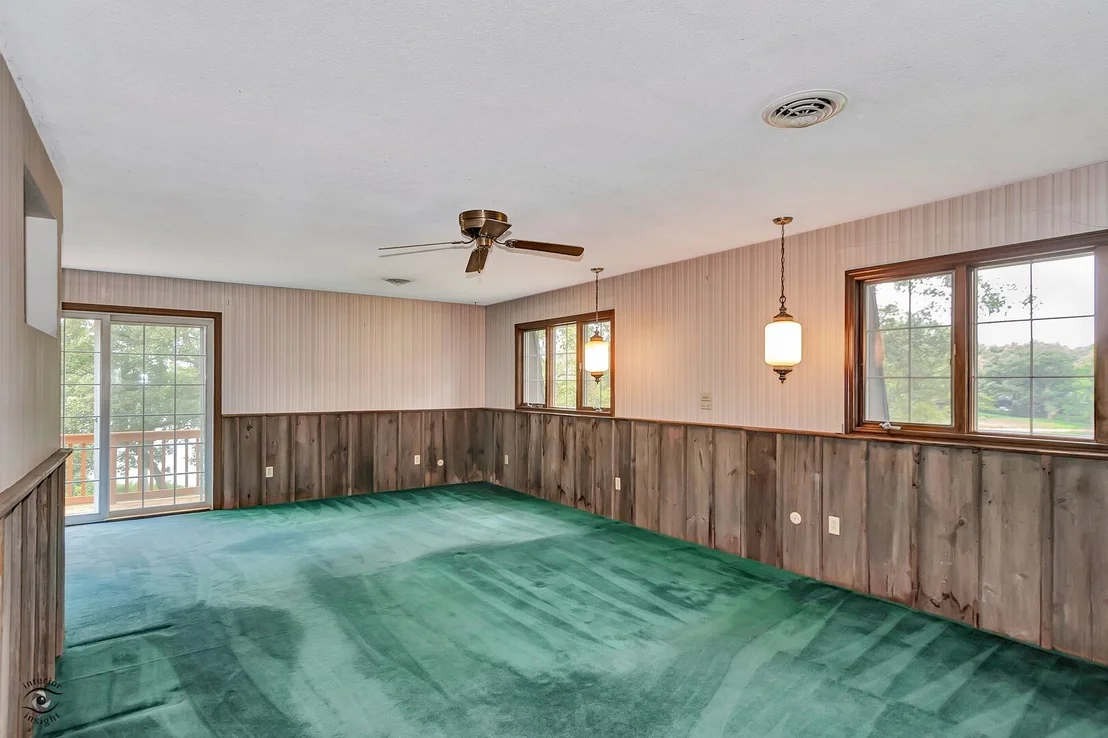 Photo of 864 Ash Drive