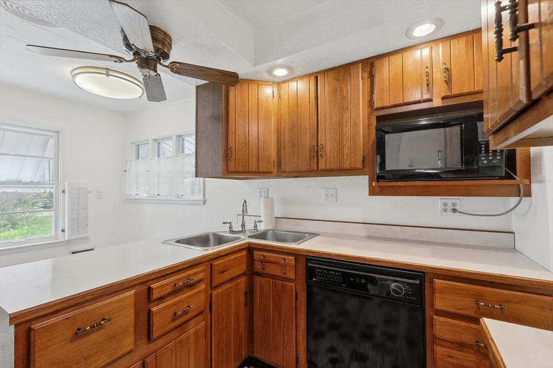 Photo of 705 Dover Place