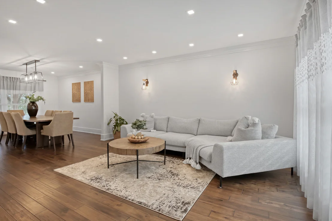 Photo of 810 Kent Circle