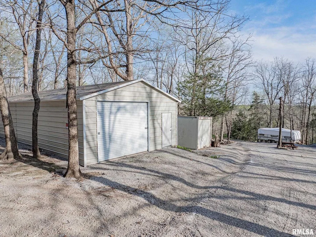 Photo of 565 Dutton Chapel Road